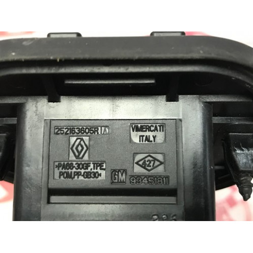  Контакт боковых раздвижных дверей прав Renault Trafic III 2014-2021 252163605R